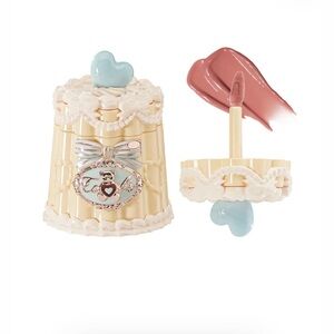 Elegant Flower Knows Two Pack Lip Jelly with Heart Detail